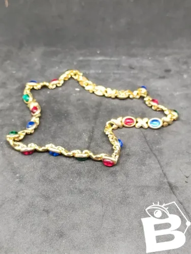 tres beau collier annee 50-60 en metal doré et cabochon de couleur en bon etat