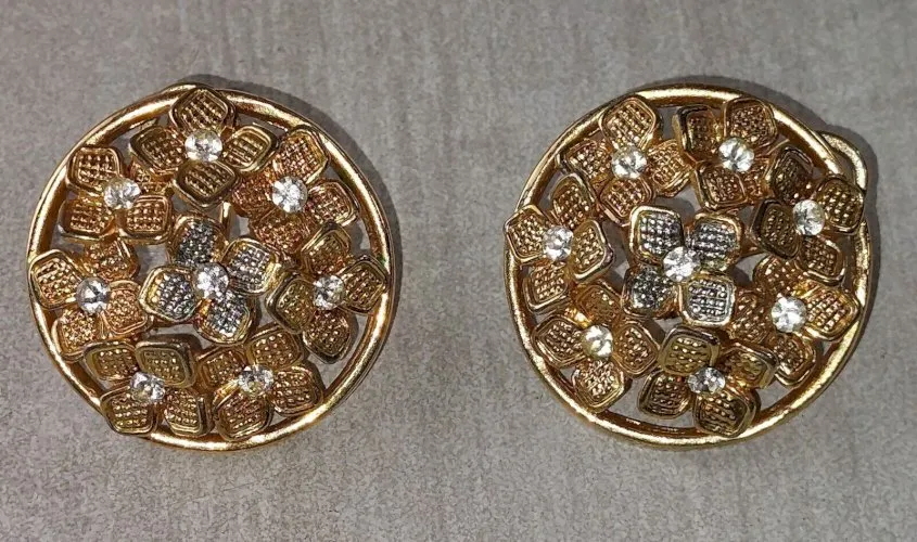 Très belle ancienne paire de boucles d'oreilles, strass, vintage