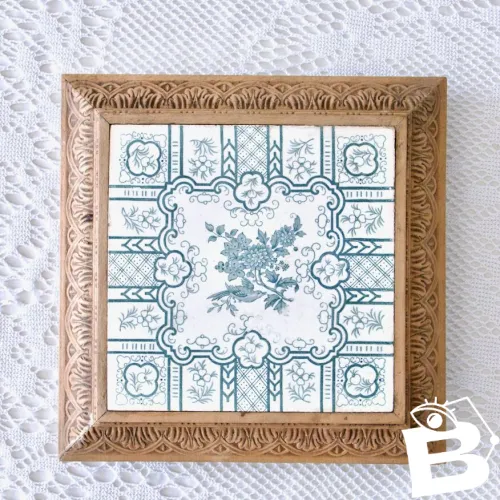 Très grand dessous de plat terre de fer XIXe Le Favori oiseau