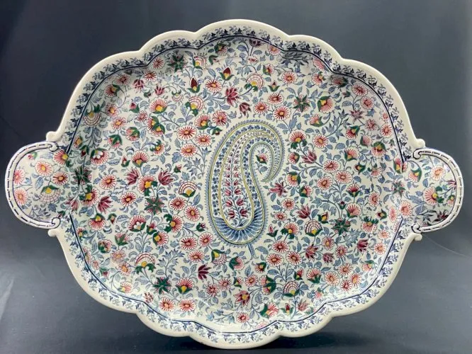 Très grand plat plateau en faïence de Gien décor Cachemire