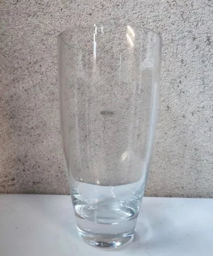 Vase en verre ou cristal KROSNO made in poland en bon etat(made in chiner )