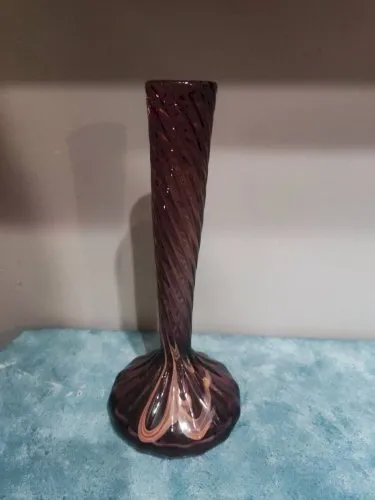 Vase en verre soufflé