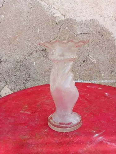 Vase flambeau des verreries Legras ou Portieux