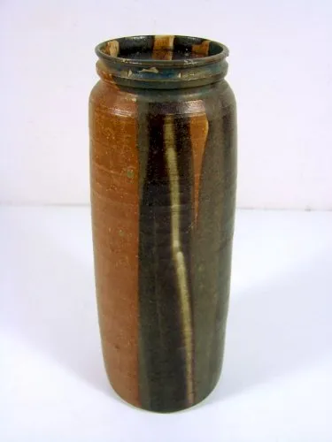 Vase Grès Emaillé Décor Irisé Signature en Creux, H - 25,8 cm