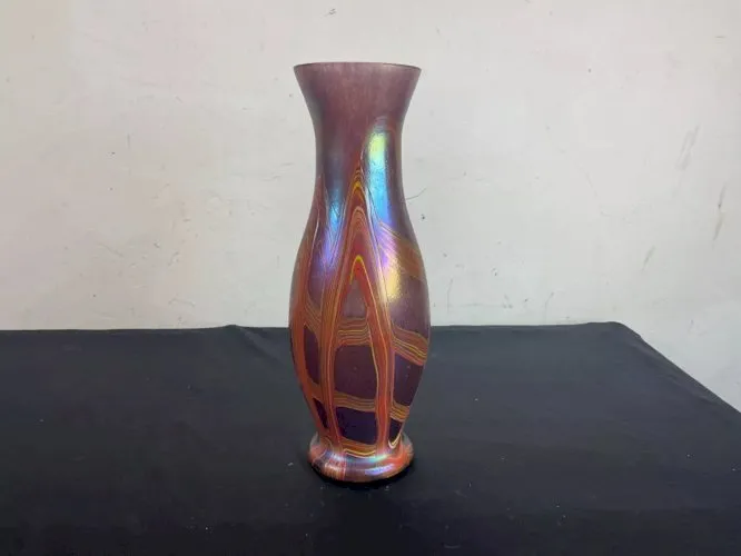Vase Loetz Kralik Iridescent Art Nouveau début XXEME .