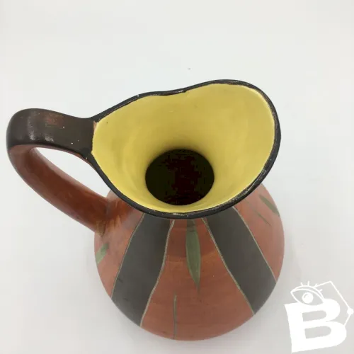 Vase orange en céramique