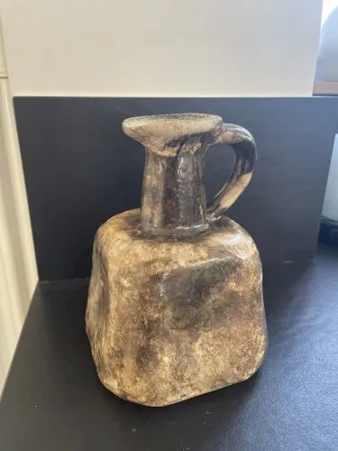 Vase pichet brutaliste