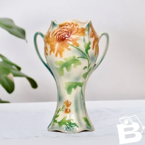 Vase St Clément XIXe Art Nouveau en barbotine