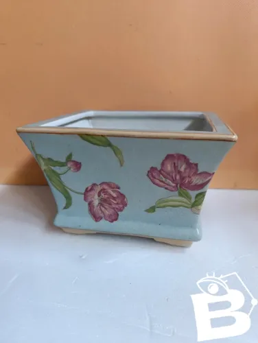 Vase/pot a decor floral signé G et C danemark en bon etat