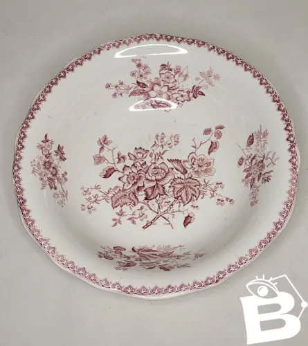 Vasque en faïence de Creil & Montereau XIXème