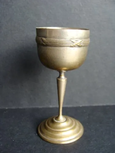 Verre à liqueur ancien