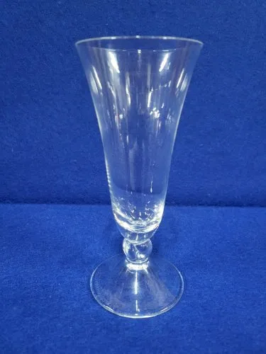 VERRE FLUTE A CHAMPAGNE EN CRISTAL DAUM FRANCE