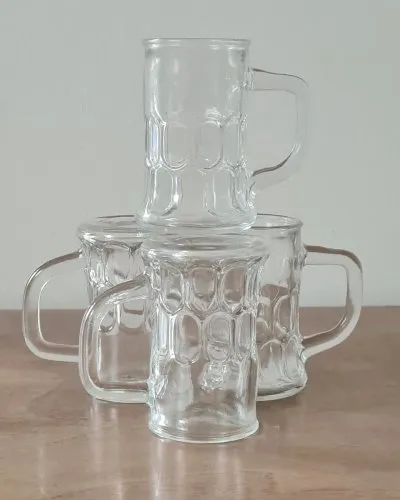 Verres à liqueur anciens ou verres à shot Verres