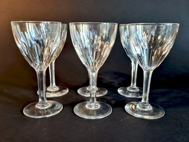 Verres cristal taillé, Val Saint Lambert modèle Nestor.