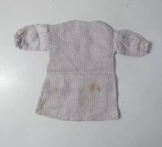 Vêtement pour poupée Cathie de Bella tunique pailletée