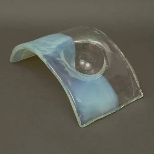 Vide-poche 1970 en verre opalescent M2534