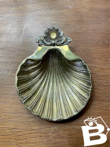 Vide poche coquille en laiton vintage