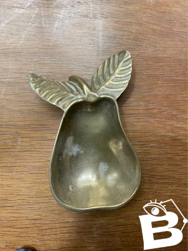 Vide poche en laiton forme poire