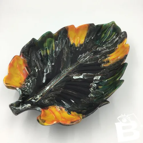 Vide poche feuille en céramique