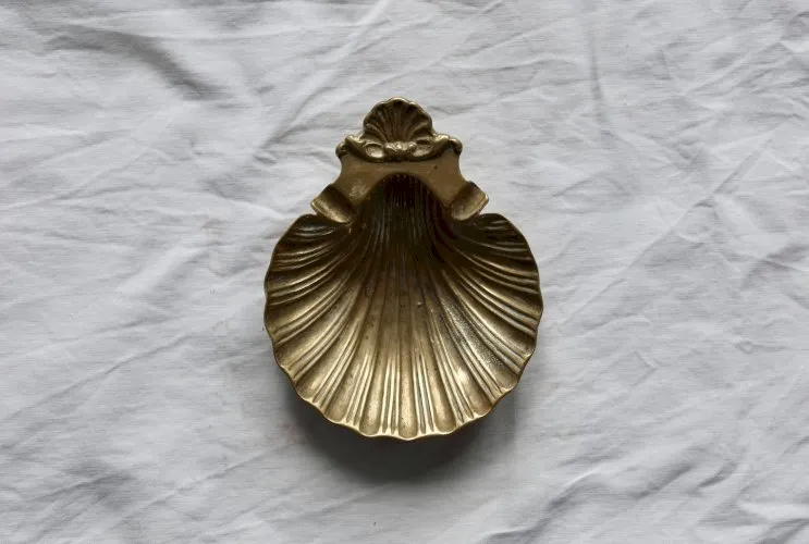 Vide-poche vintage coquillage en laiton - Style baroque