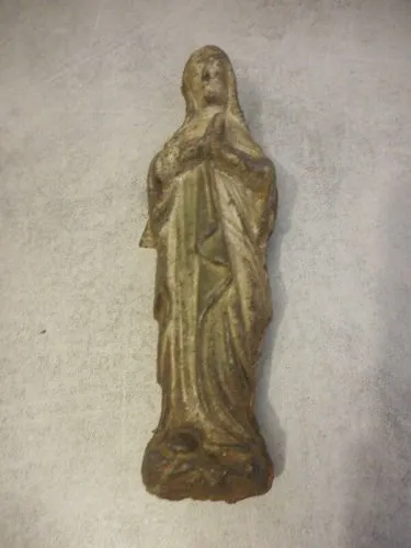 VIERGE ANCIENNE EN FONTE