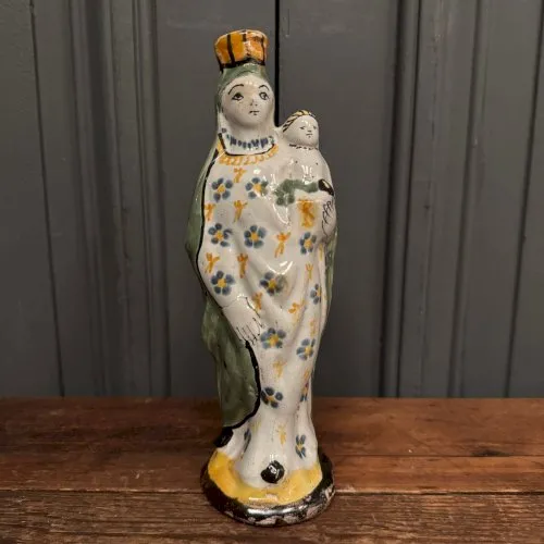 Vierge d'accouchée en faïence de Nevers XVIIIe L9233