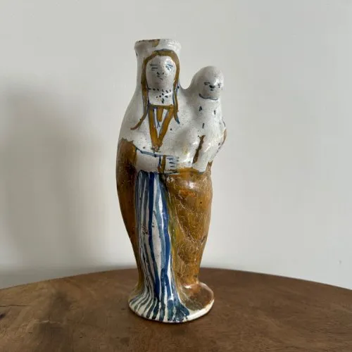 Vierge d'accouchée XVIIIe en faïence M3495