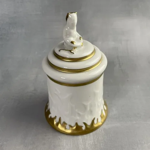 VILLEROY & BOCH cloche de table en porcelaine décor de petit diable et flammes