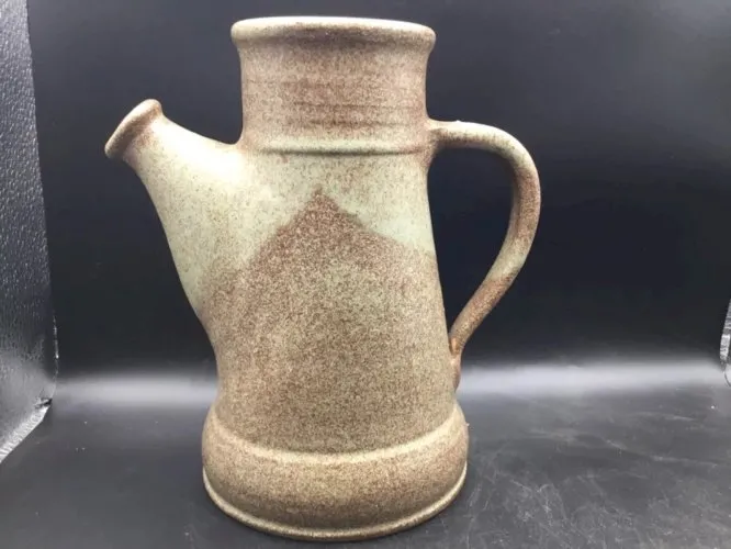 vintage pichet forme libres en grès signée DD