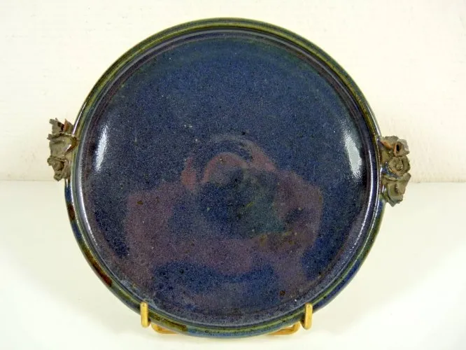 Vintage Plat Grès Emaillé Irise 2 anses fleurs signe M Dabrowski