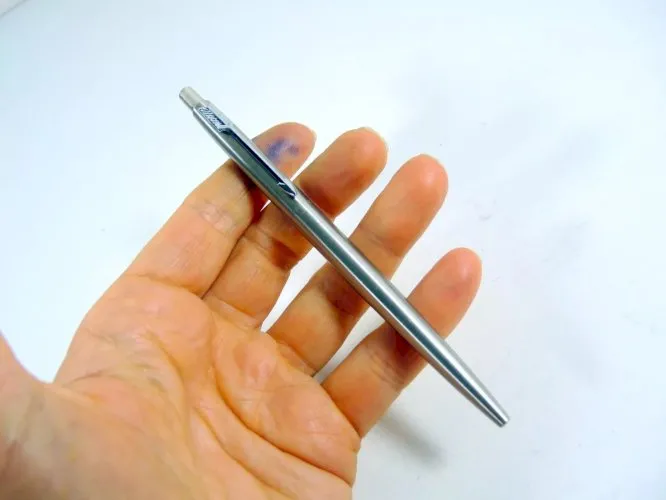 Vintage stylo à bille PARKER IIL USA métal signé TBE