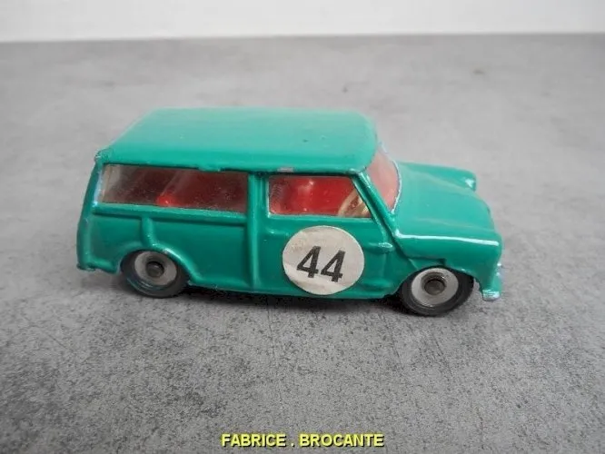 VOITURE DINKY TOYS MECCANO AUSTIN SEVEN COUNTRY MAN