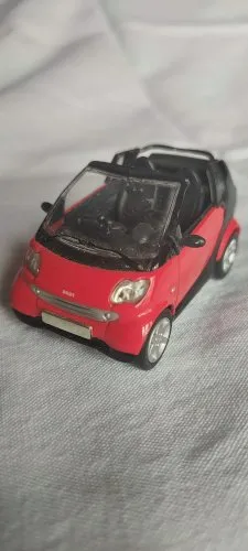 Voiture miniature smart cabriolet