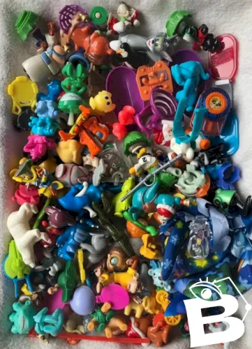 Vrac de pièces Kinder