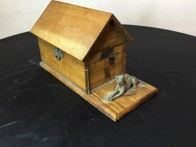 yd Chien encriers porte plumes, bronze ou plomb de Vienne Bergmann ?