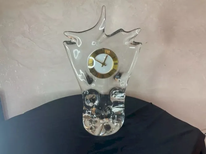 yd Schneider France, très belle Pendule en cristal 1950 en parfait état...